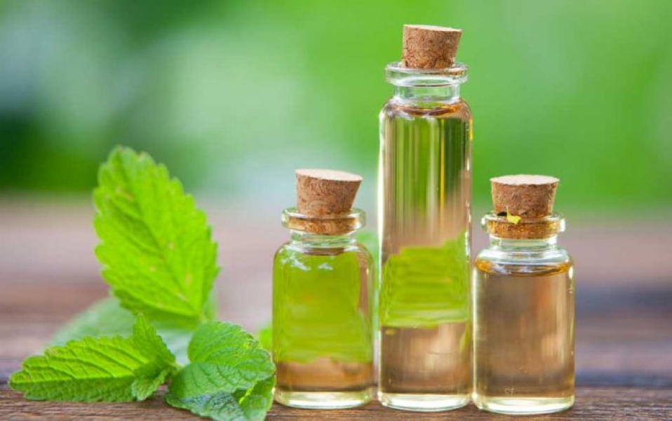 DeMentholised Peppermint Oil (DMO) / Corn mint Oil. (With/Without Terpenes)